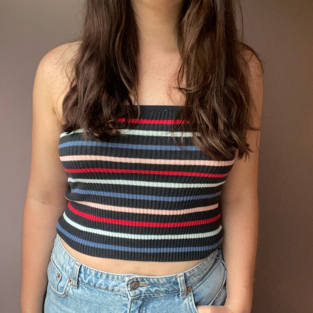 American Eagle Outfitters Blue and Red Ribbed Crop Tank Top